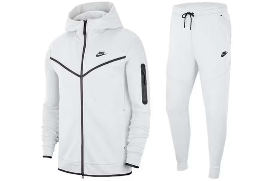 Nike  Tracksuit